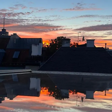 Rooftop Arts&crafts Apartment, Zentral Und Ruhig, 3 Dachterrassen Apartment *