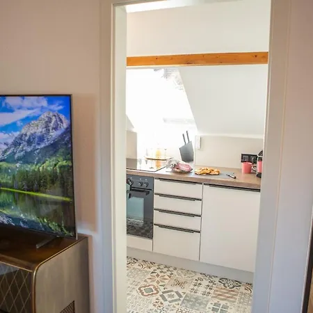 Rooftop Arts&crafts Apartment, Zentral Und Ruhig, 3 Dachterrassen Apartment *