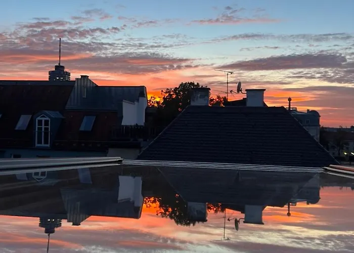 Rooftop Arts&crafts Apartment, Zentral Und Ruhig, 3 Dachterrassen Апартаменти *