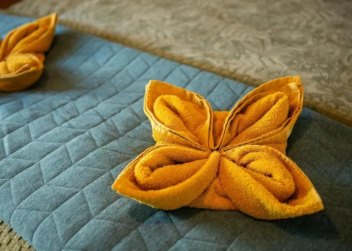 Апартаменти Rooftop Arts&crafts Apartment, Zentral Und Ruhig, 3 Dachterrassen Аугсбург